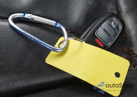 2011 Audi A4 2.0T Premium z USA, uszkodzony, nr VIN WAUBFAFL0BA087083